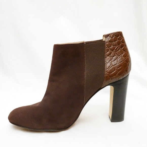 Trina Turk Wilshire Chocolate Brown Suede & Leather Ankle Boots - size  7½ M B - Picture 2 of 9